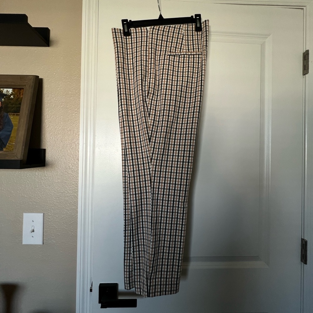 AND Target “a new day” skinny high rise plaid cropped pants GUC